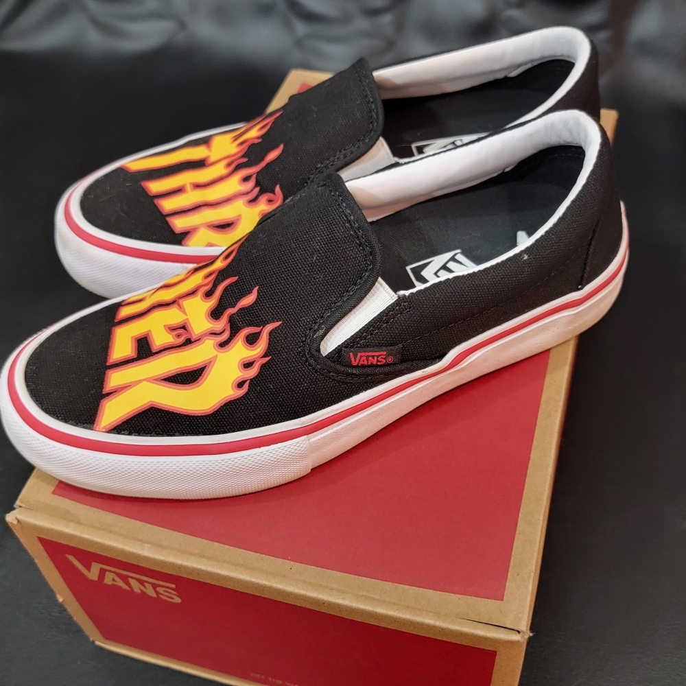 Vans - Picture 8 of 10